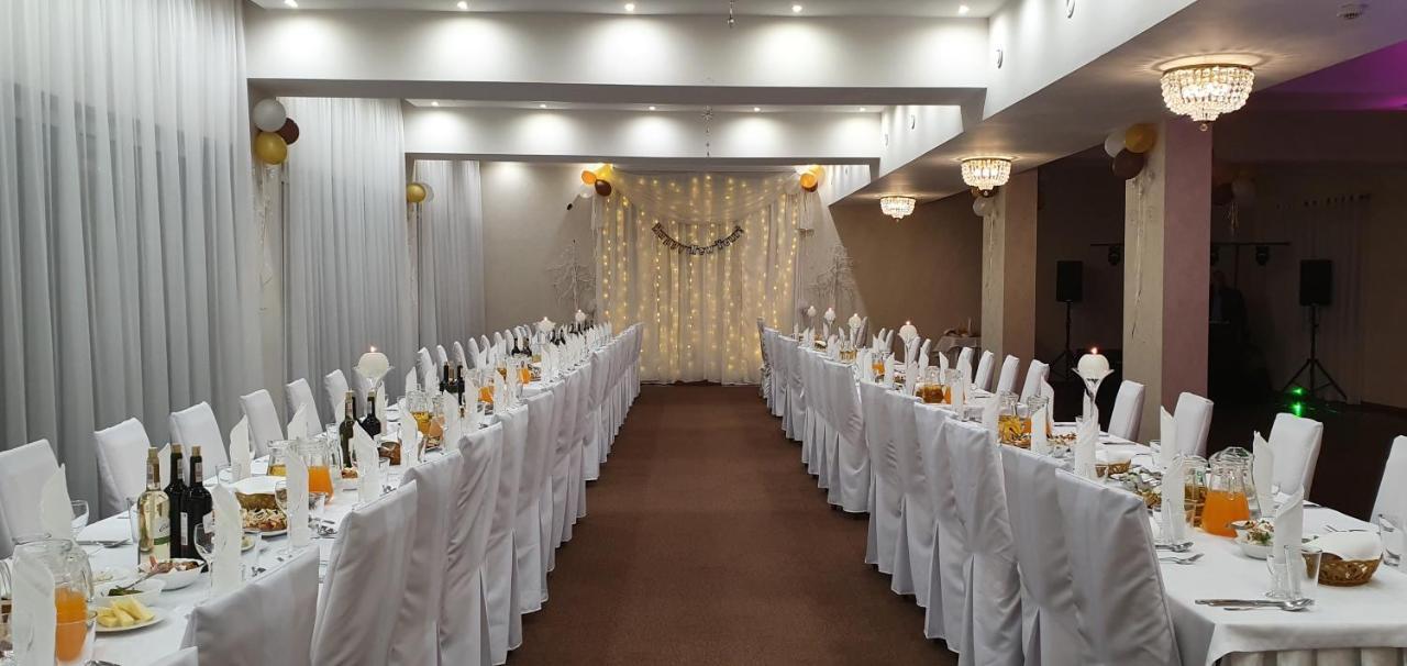 Hotel Gniecki Gdansk Przejazdowo Ngoại thất bức ảnh