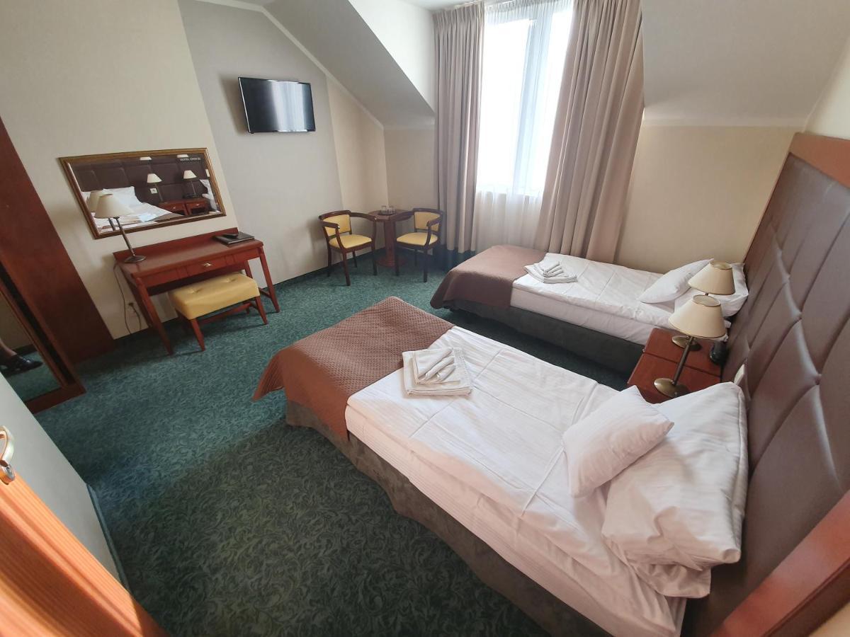 Hotel Gniecki Gdansk Przejazdowo Ngoại thất bức ảnh