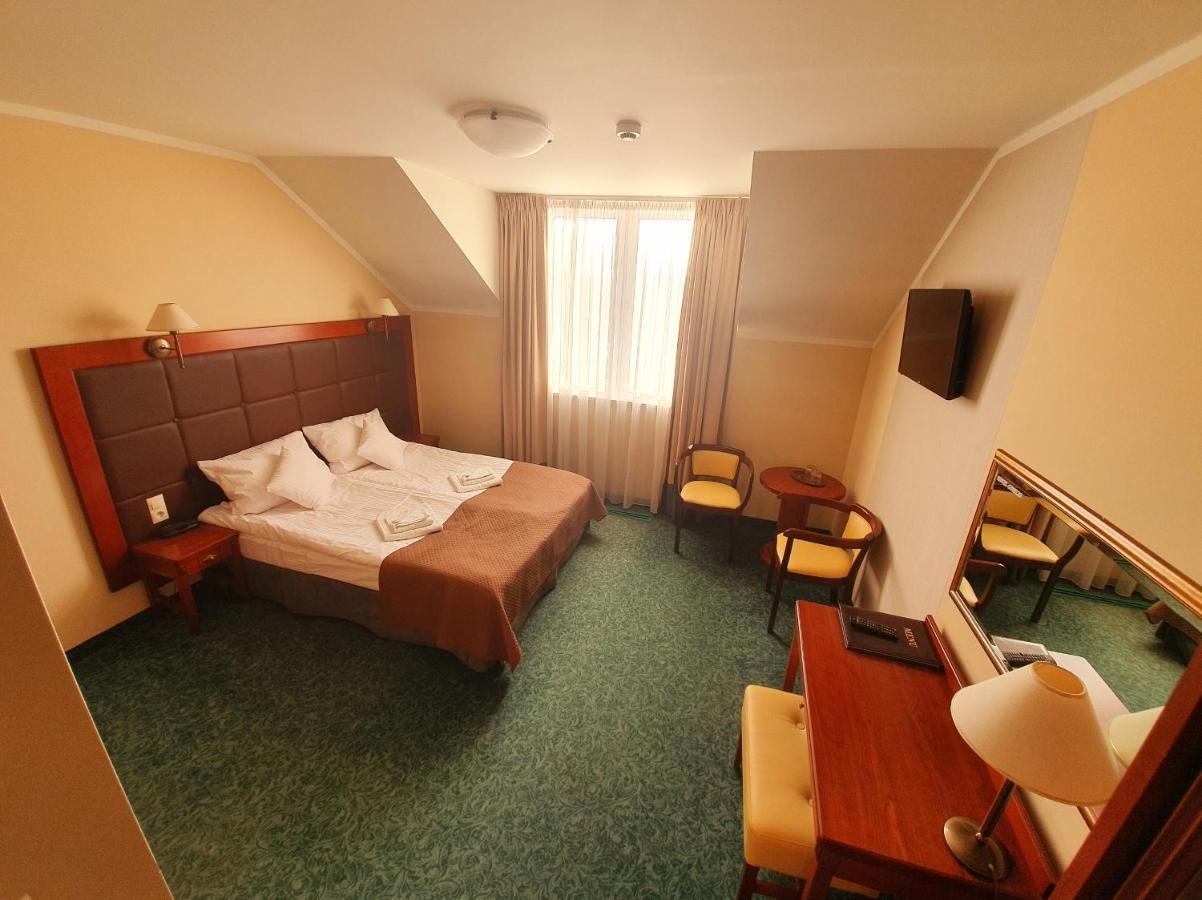 Hotel Gniecki Gdansk Przejazdowo Ngoại thất bức ảnh