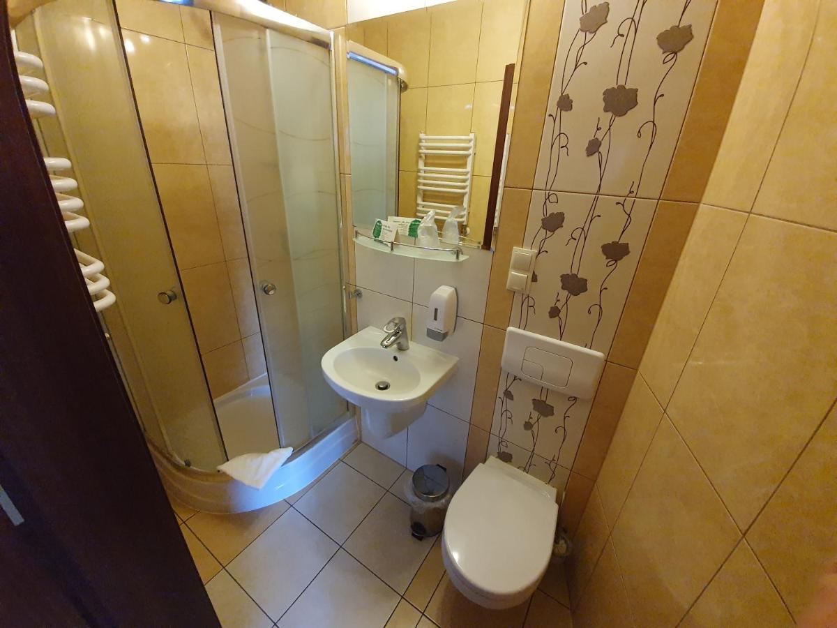 Hotel Gniecki Gdansk Przejazdowo Ngoại thất bức ảnh